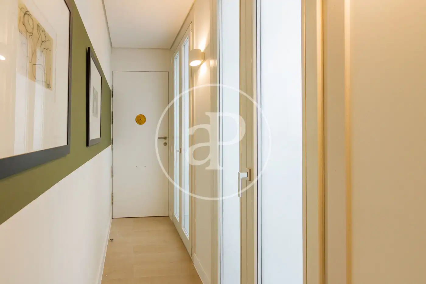 Piso de alquiler en C. de San Bernardo, Universidad - Malasaña