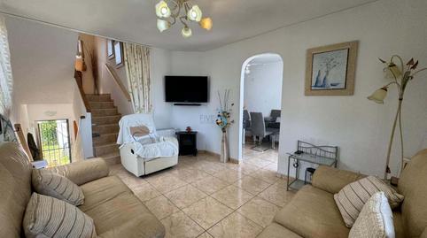 Foto 3 de Casa adosada en venda a Calle Joaquin Torina, Villamartín - Las Filipinas, Orihuela