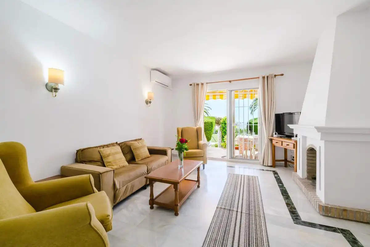 Living room of Detached homes for sale in Nerja  with Air Conditioner, Heating and Private garden