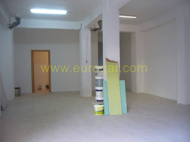 Local comercial en Venta en Cheste