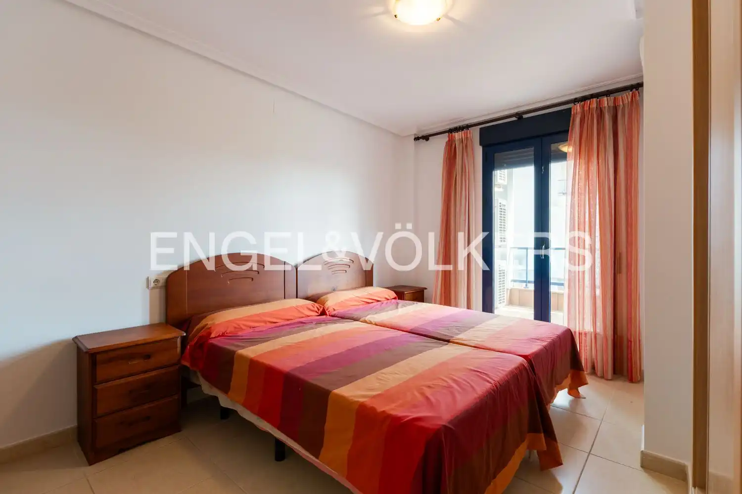 Habitación de Piso en venta en Dénia con Aire acondicionado, Calefacción y Piscina