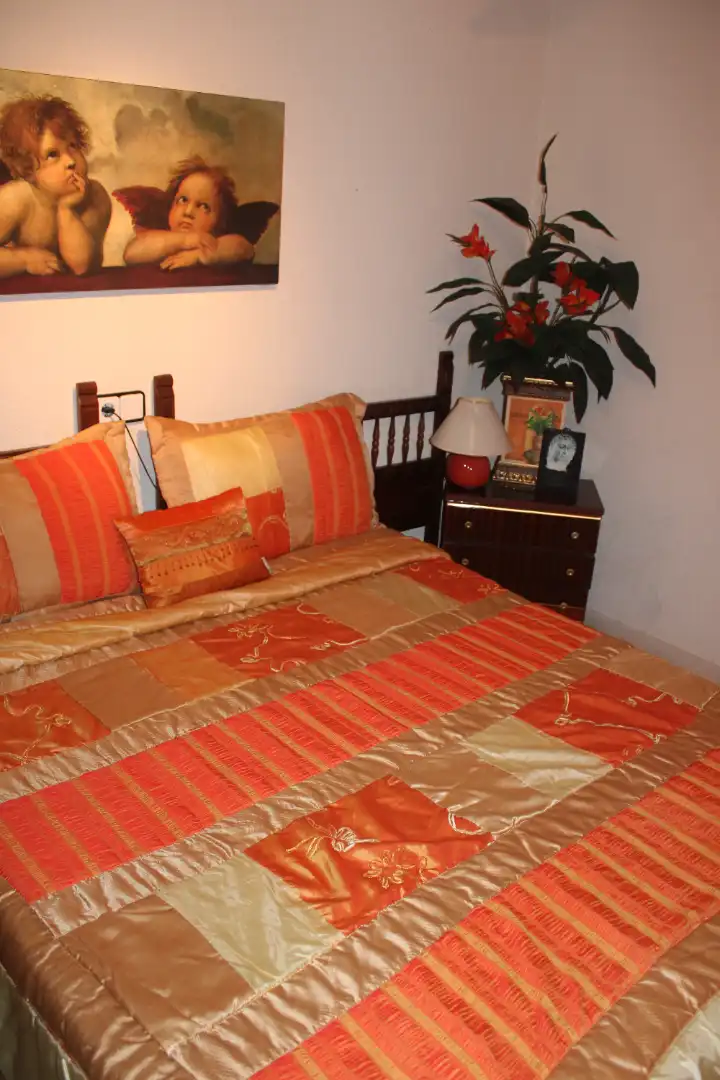 Schlafzimmer von Haus oder Chalet zum Verkauf in Sax mit Privatgarten, Schwimmbad und Möbliert