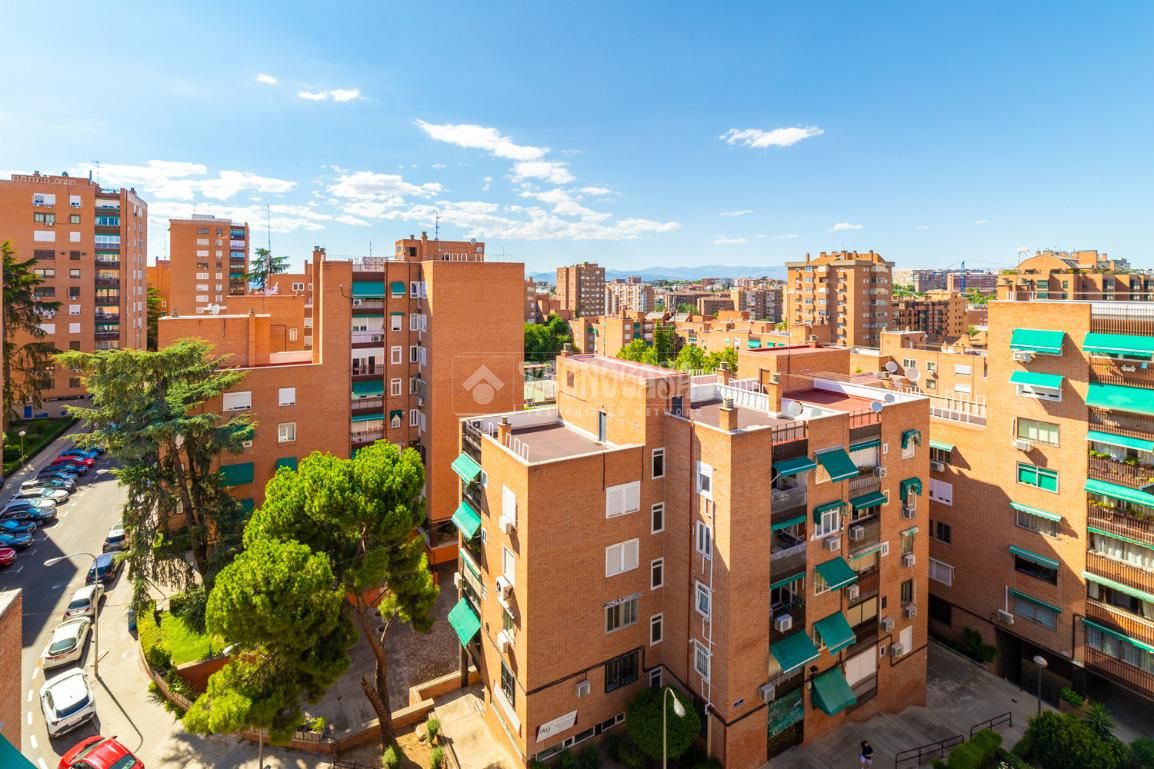 Exterior view of Flat for sale in  Madrid Capital