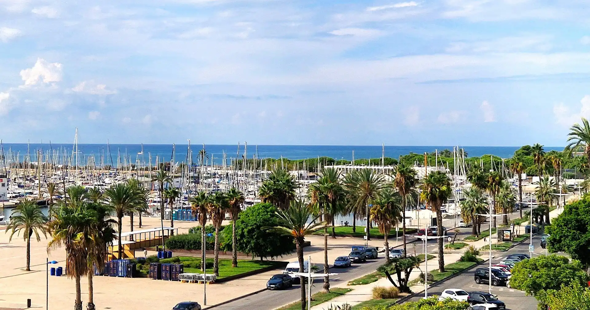 Pis amb terrassa en venda a Passeig Marítim 92