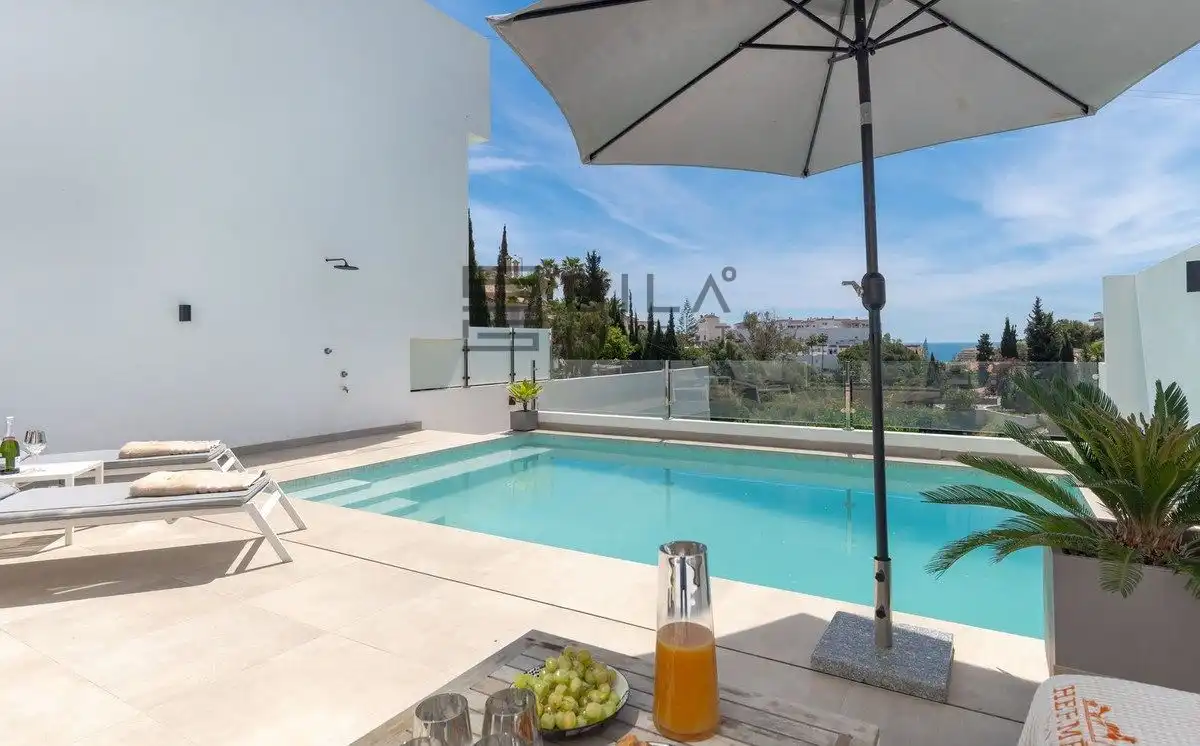 Detached homes for sale in Los Madroños, Torreblanca del Sol