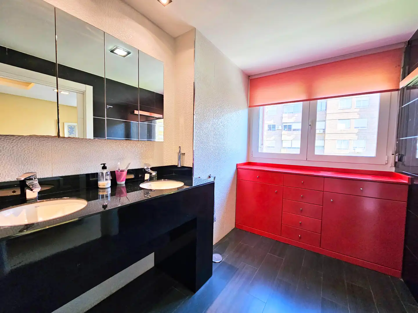 Baño de Piso en venta en Cartagena con Aire acondicionado, Calefacción y Trastero