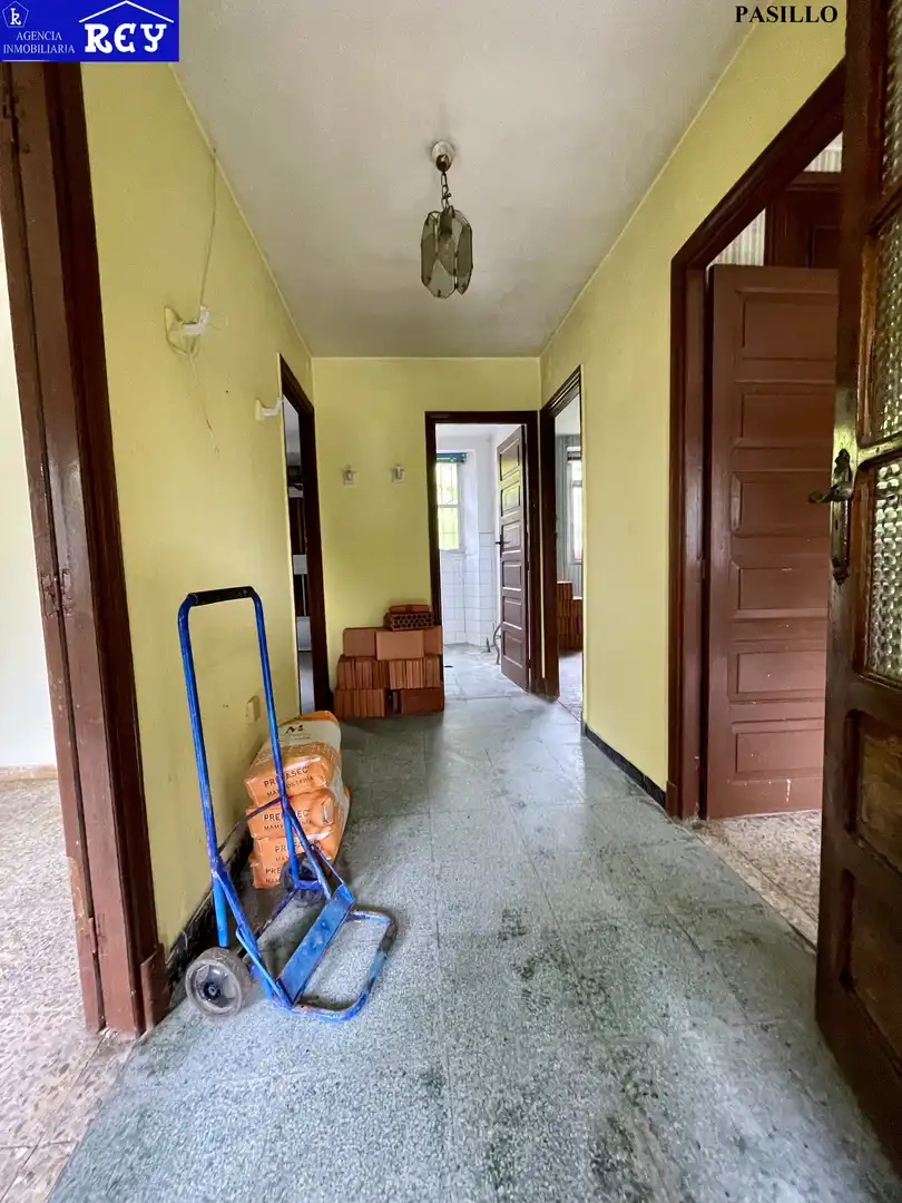 Finca rústica en venda en Santiago de Compostela  amb Jardí privat i Traster
