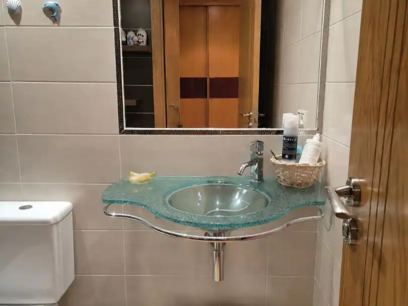 Bany de Dúplex en venda en Carballo amb Terrassa