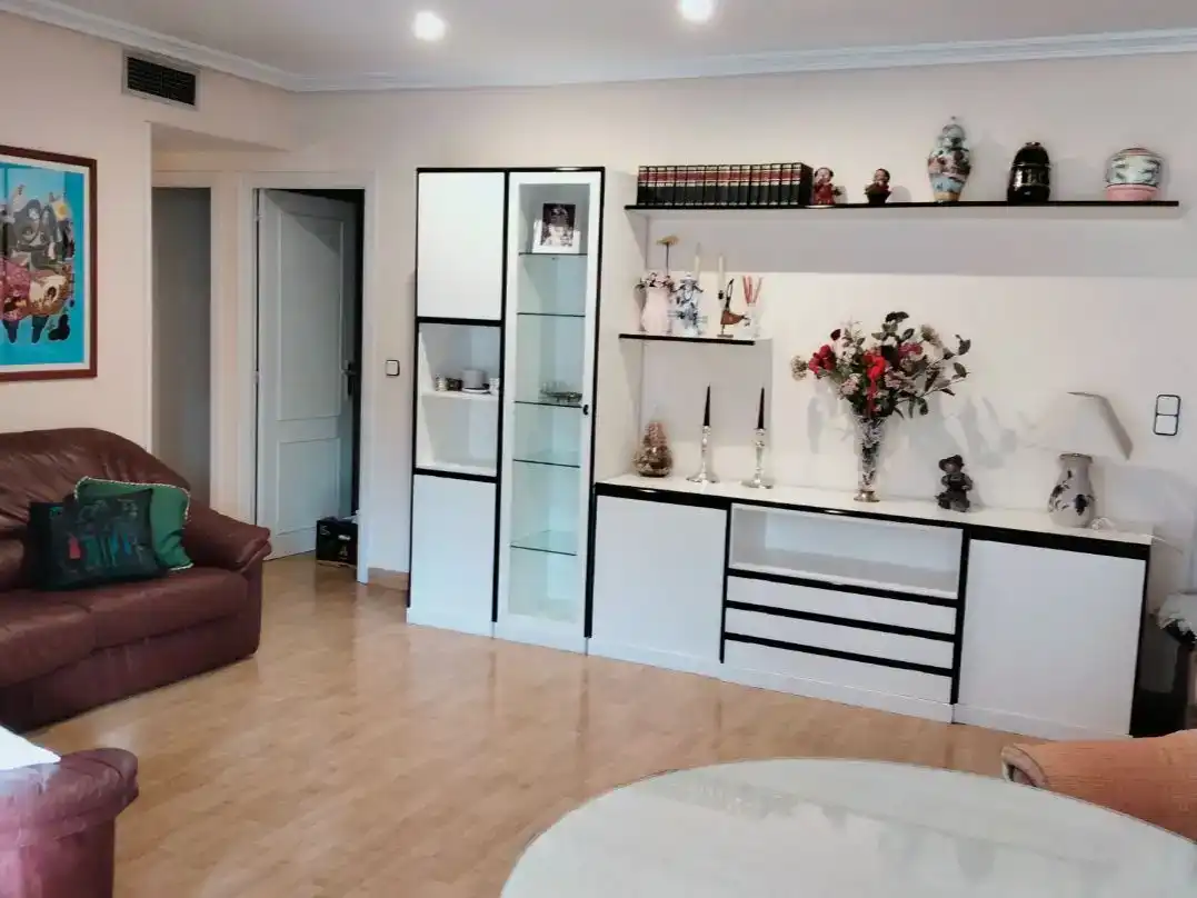 Living room of Flat for rent in  Murcia Capital  with Air Conditioner and Balcony