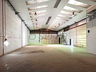 Nave industrial in vendita a El Pilar