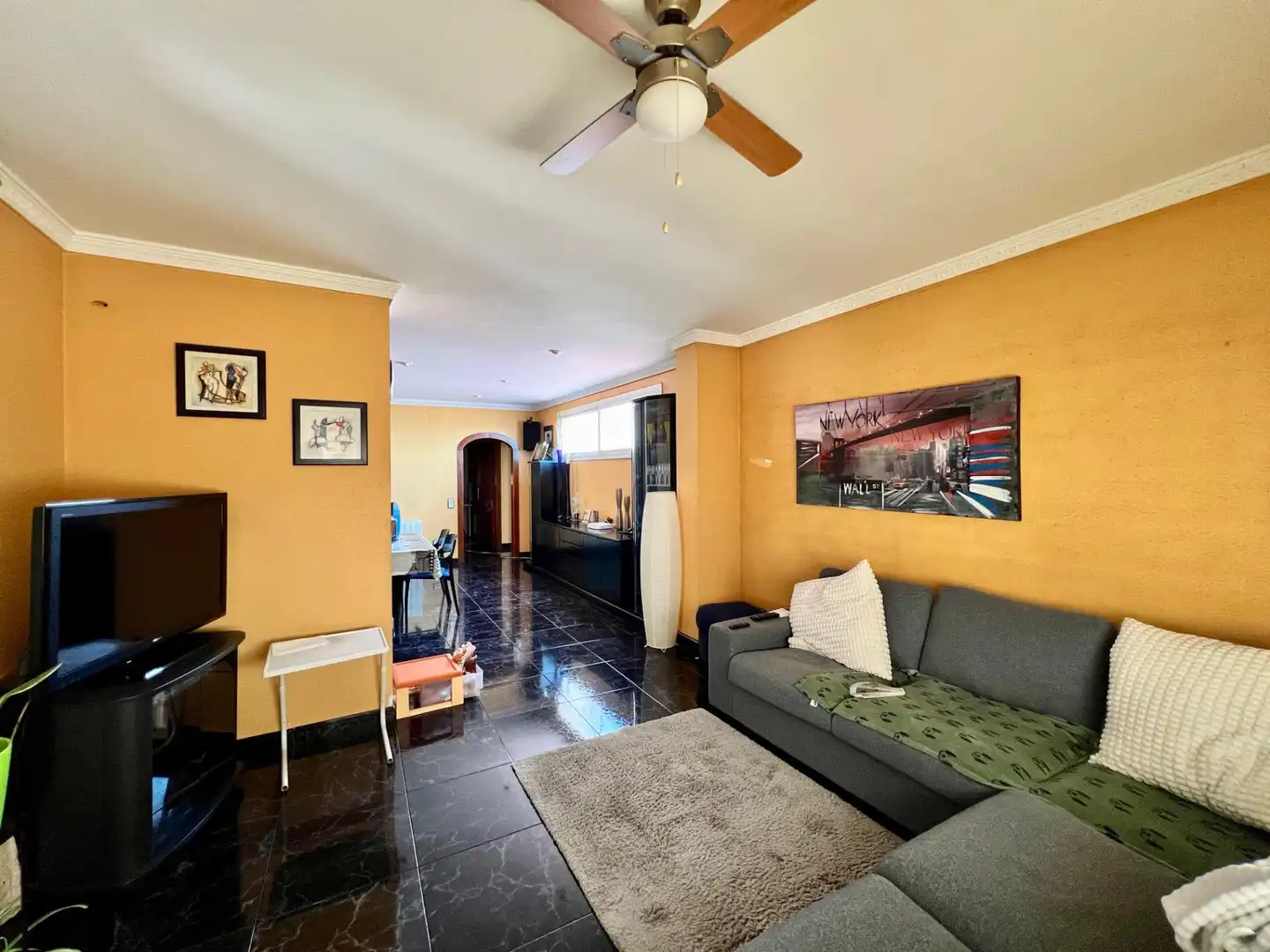 Living room of Houses for sale in Roda de Berà  with Heating, Private garden and Terrace