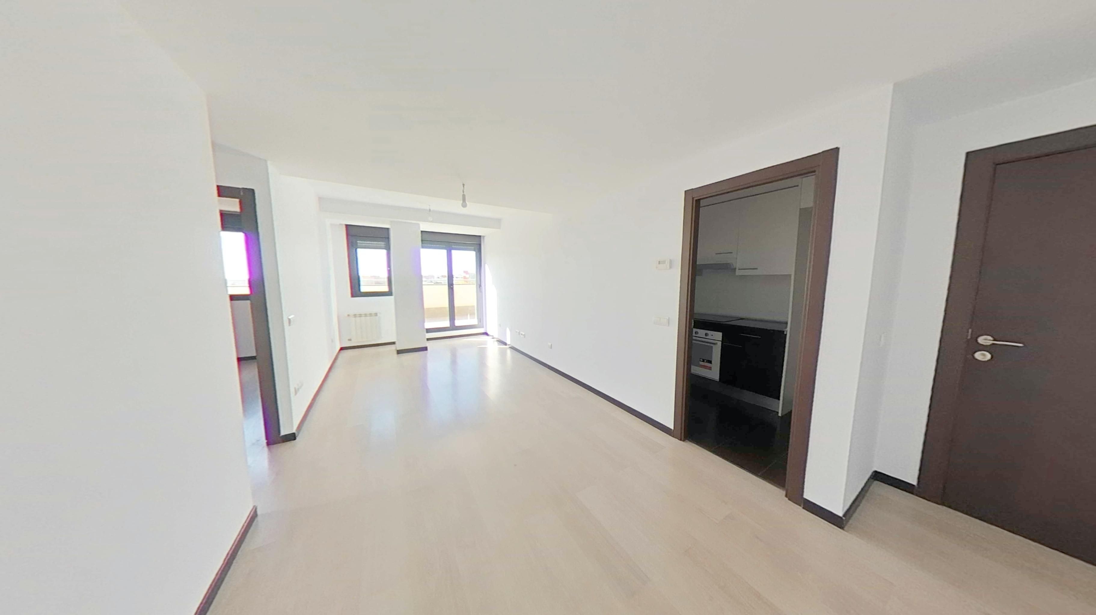 Living room of Flat for sale in  Madrid Capital  with Heating, Private garden and Terrace