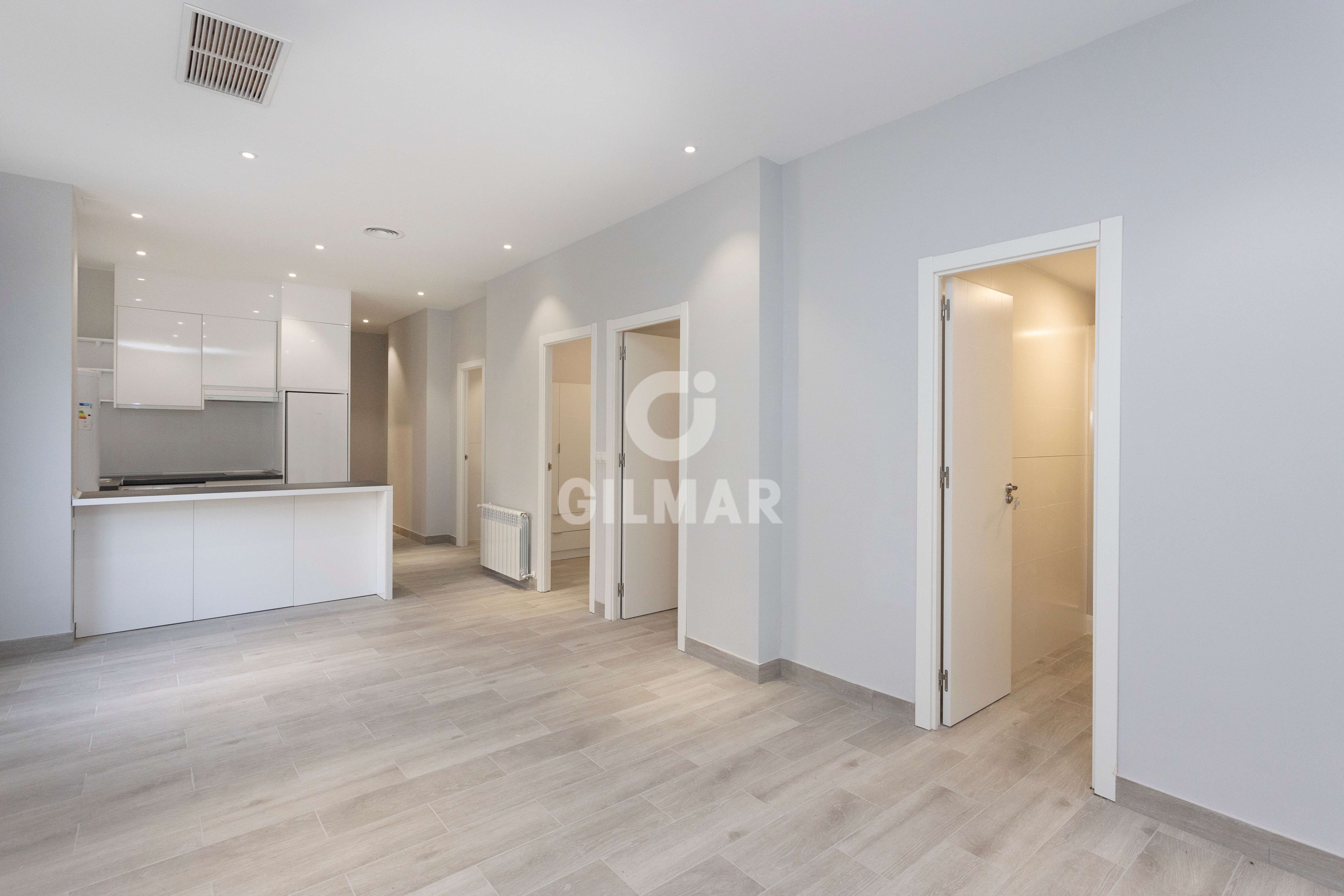 Flat for sale in  Madrid Capital  with Air Conditioner, Heating and Furnished