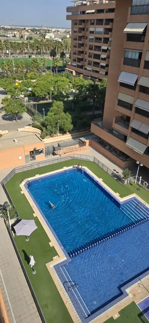 Piscina de Apartamento de alquiler en Alboraya con Aire acondicionado, Amueblado y Balcón