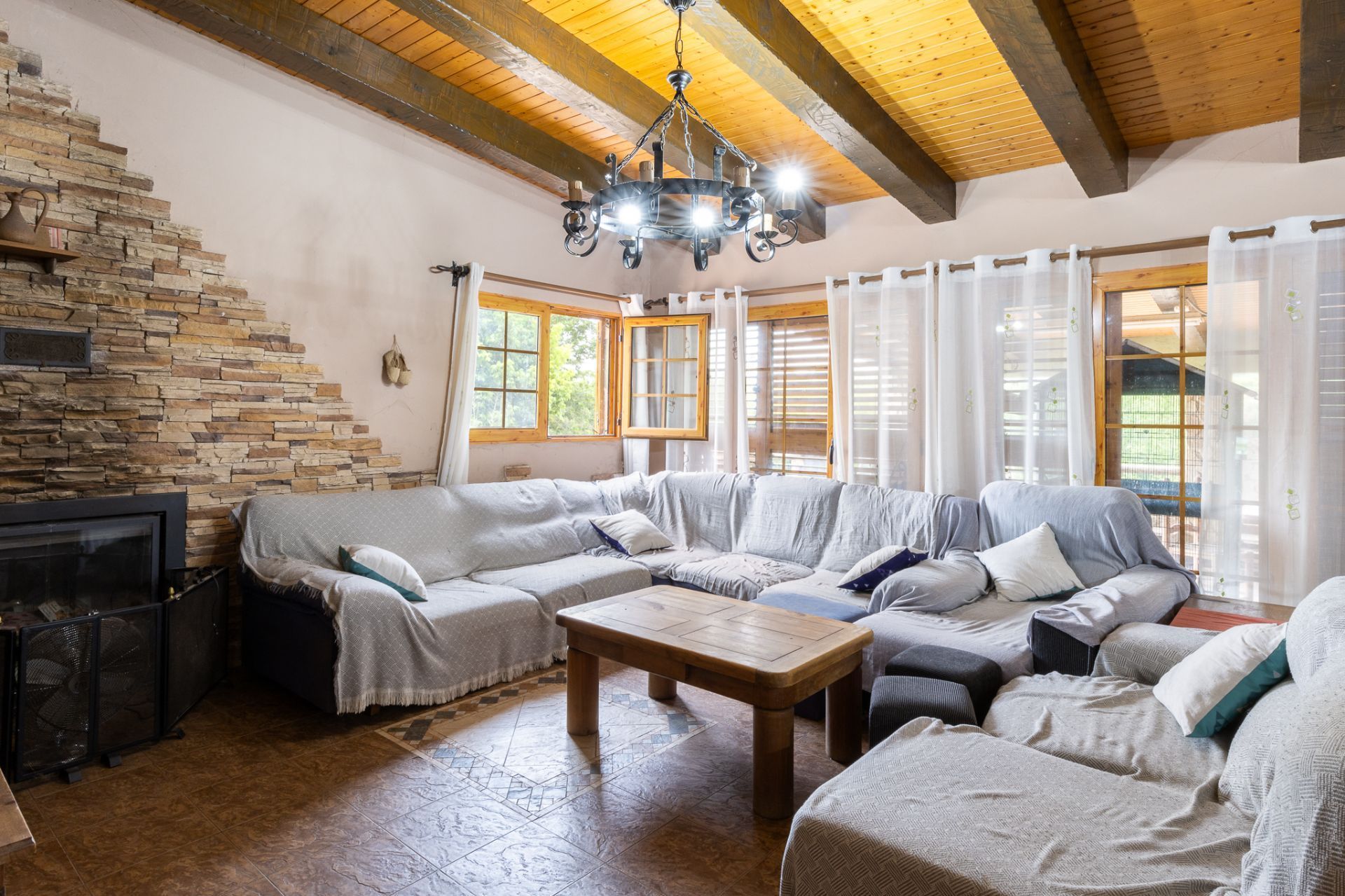 Sala de estar de Casa o chalet en venta en Torrent con Aire acondicionado, Calefacción y Jardín privado