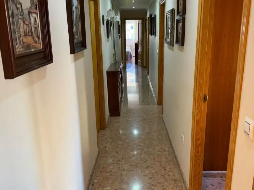 Piso en venta en Sagunto / Sagunt con Terraza y Balcón