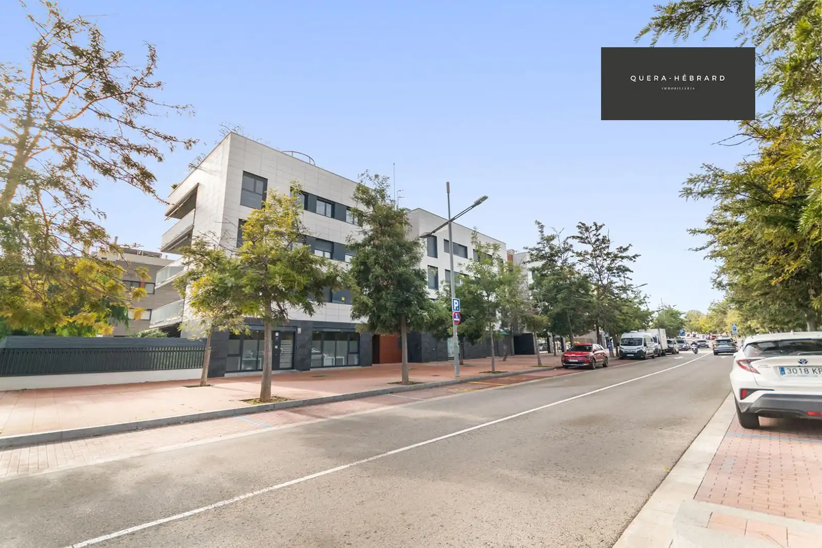 Flat for sale in Camí dels Capellans, Ametllers - Poble-Sec
