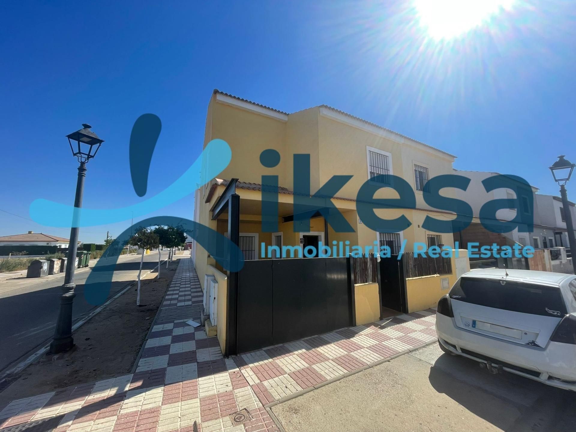 Vista exterior de Casa adosada en venta en Villamanrique de la Condesa