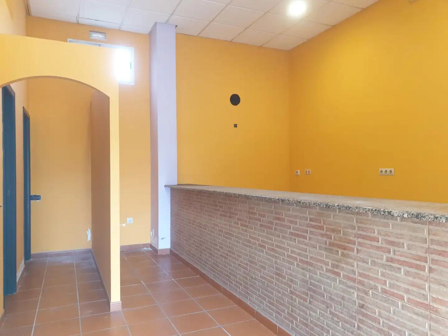Local comercial en venta en Caranza