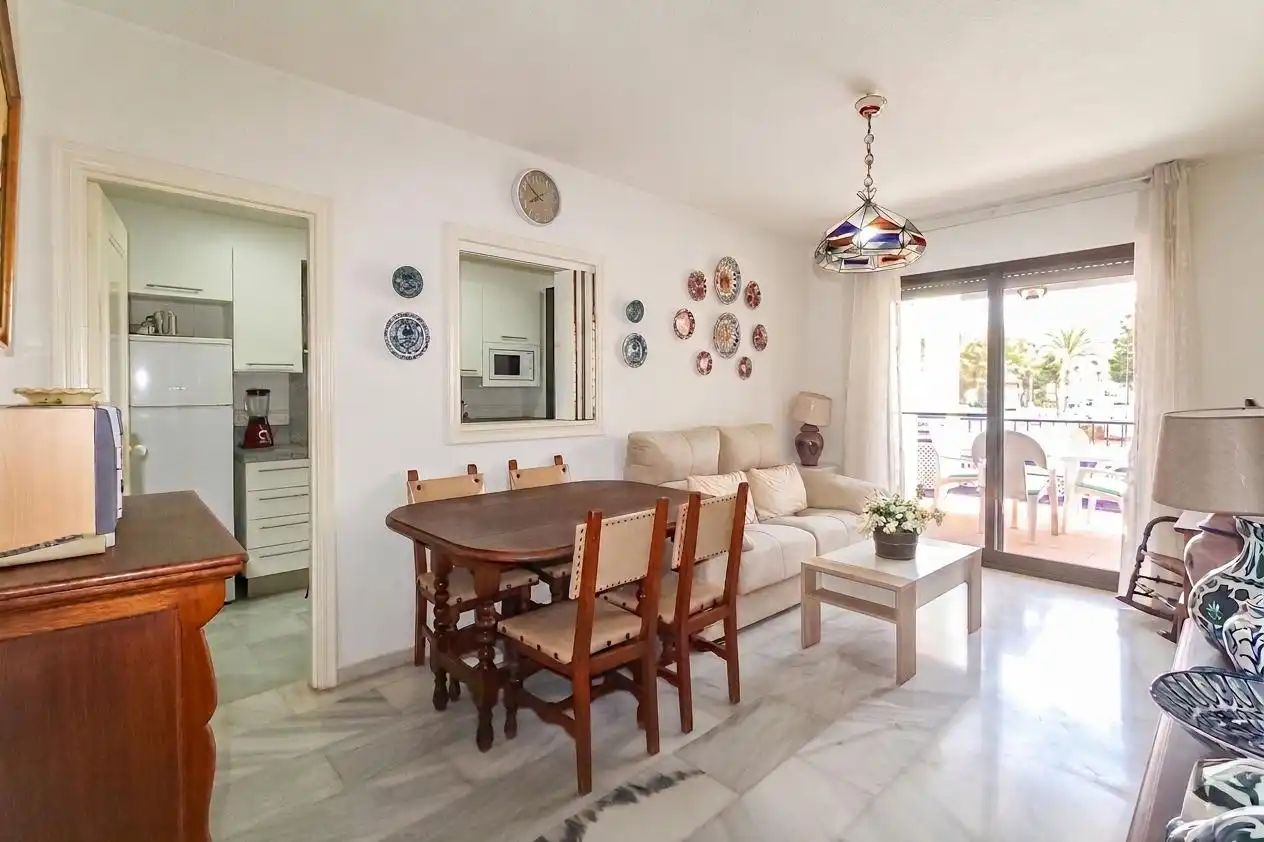 Comedor de Piso en venta en Motril con Terraza y Piscina comunitaria