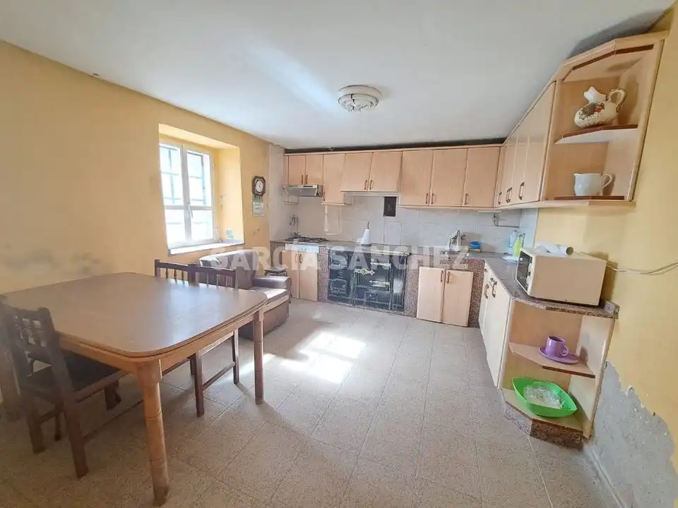 Cuina de Casa o xalet en venda en Boiro amb Moblat