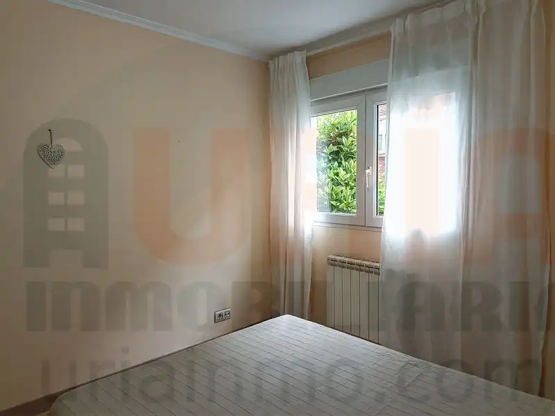 Habitación de Piso en venta en Oviedo  con Calefacción, Amueblado y Horno