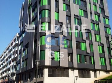 Office space with lift for sale in Antonio Maria Labaien Kalea