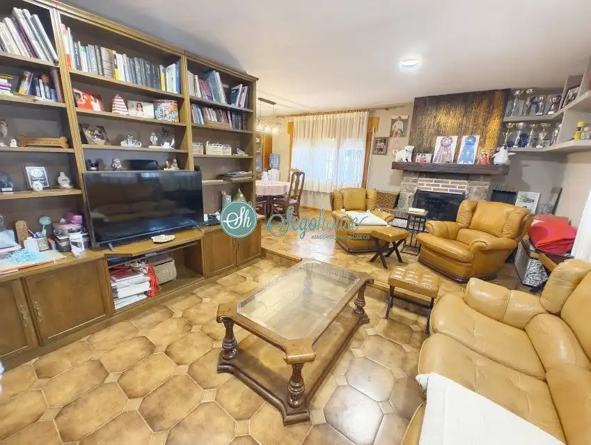 Detached house with garden for sale in Valverde del Majano, imagen 26