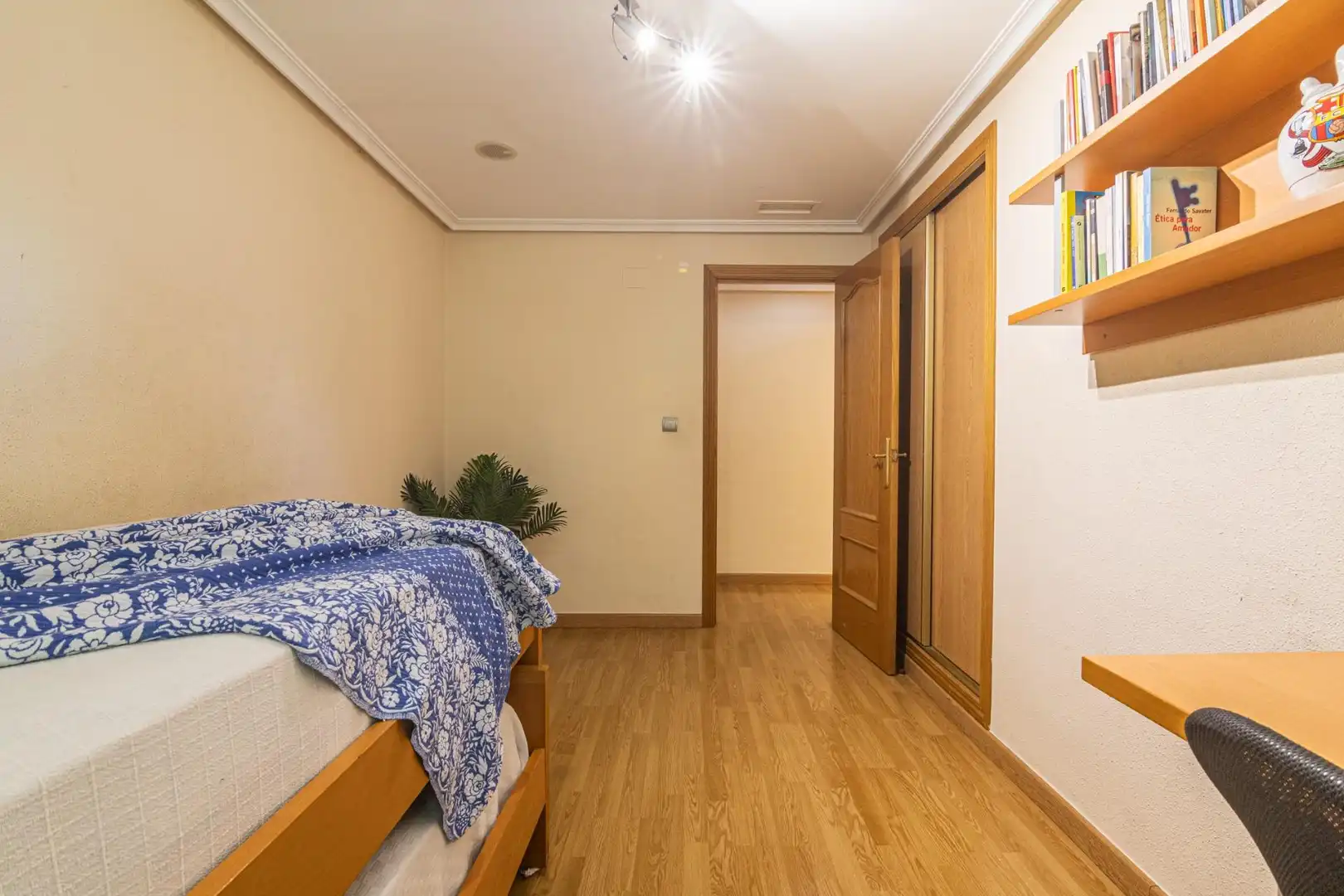 Dormitori de Àtic en venda en Elche / Elx amb Aire condicionat, Terrassa i Balcó