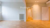 Bedroom of Flat for sale in  Barcelona Capital