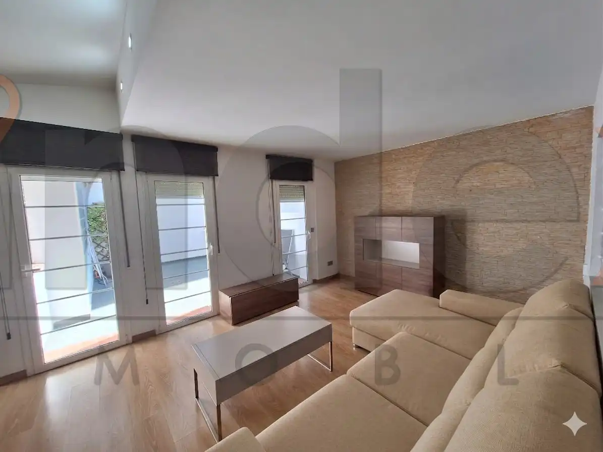 Living room of Ground floor for sale in Arenys de Mar  with Air Conditioner, Heating and Parquet flooring