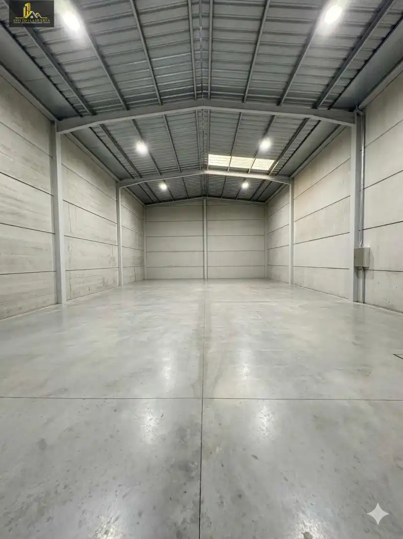 Nave industrielle à vendre à El Retiro - Parque Atlántico - Ronda este, imagen 3