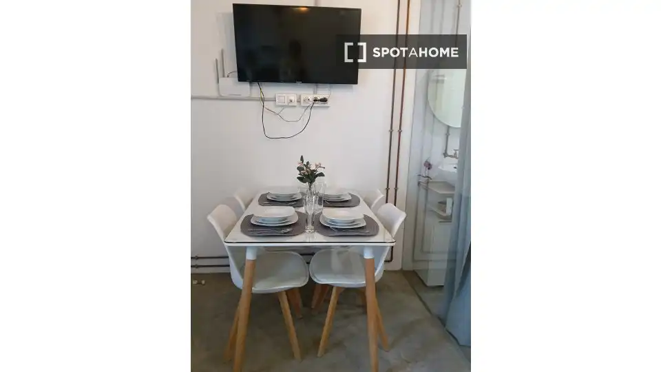 Menjador de Apartament per a compartir en Córdoba amb Aire condicionat, Calefacció i Terrassa