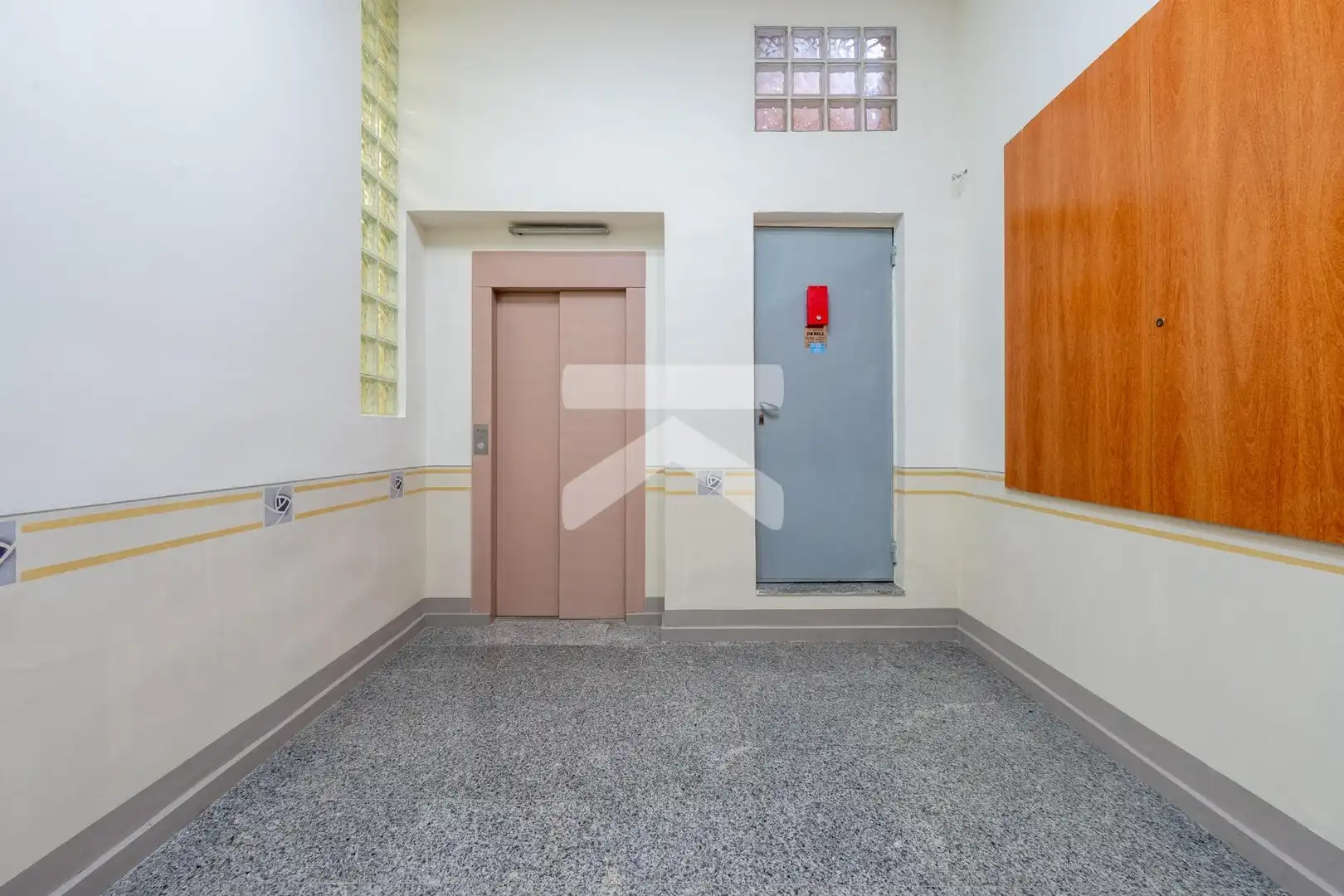 Buildings for sale in Tortosa