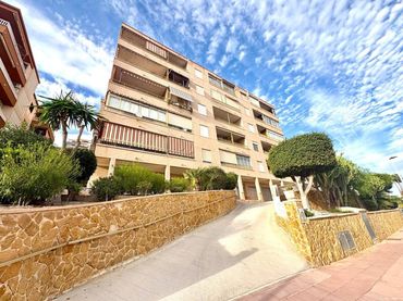 Piso con ascensor en venta en Avenida Óscar Esplá
