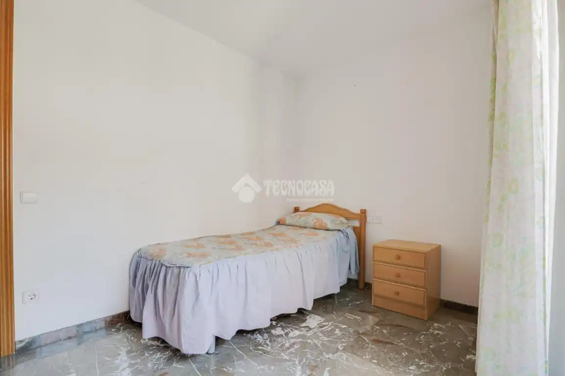 Habitación de Piso en venta en Rubí con Calefacción, Parquet y Amueblado