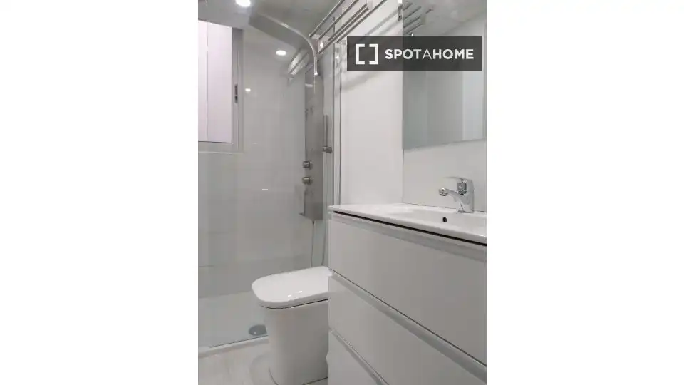 Room in La Constitución - Canaleta