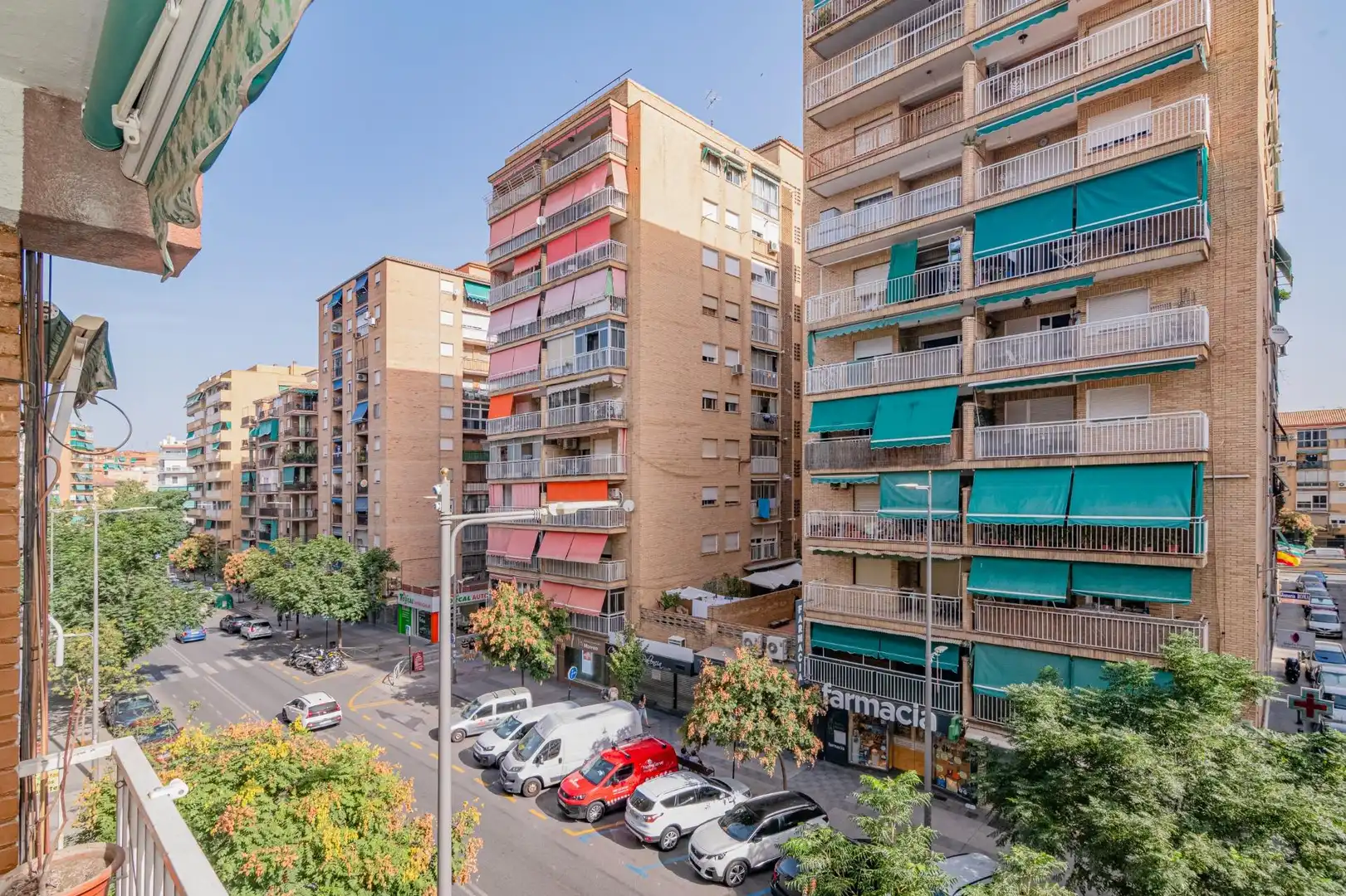 Exterior view of Flat for sale in Granada  with Balcony