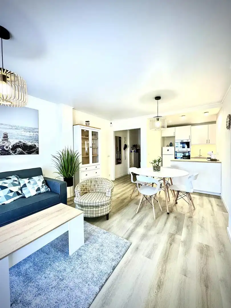 Apartment with terrace for sale in Puerto de la Duquesa, imagen 3
