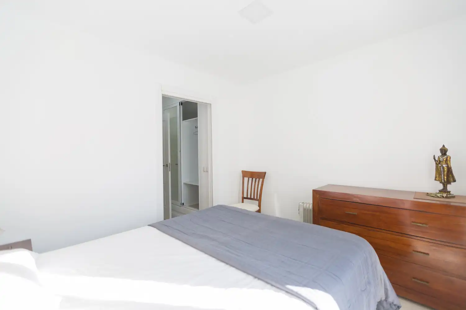 Ground floor for rent in Bello Horizonte - Lindasol