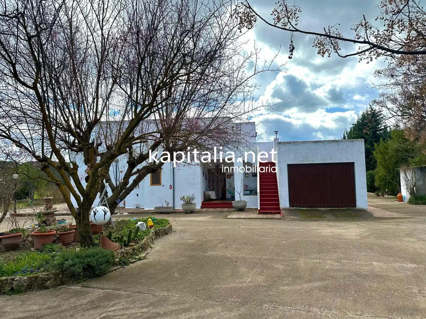 Exterior view of Houses for sale in Alcoy / Alcoi  with Air Conditioner, Private garden and Terrace