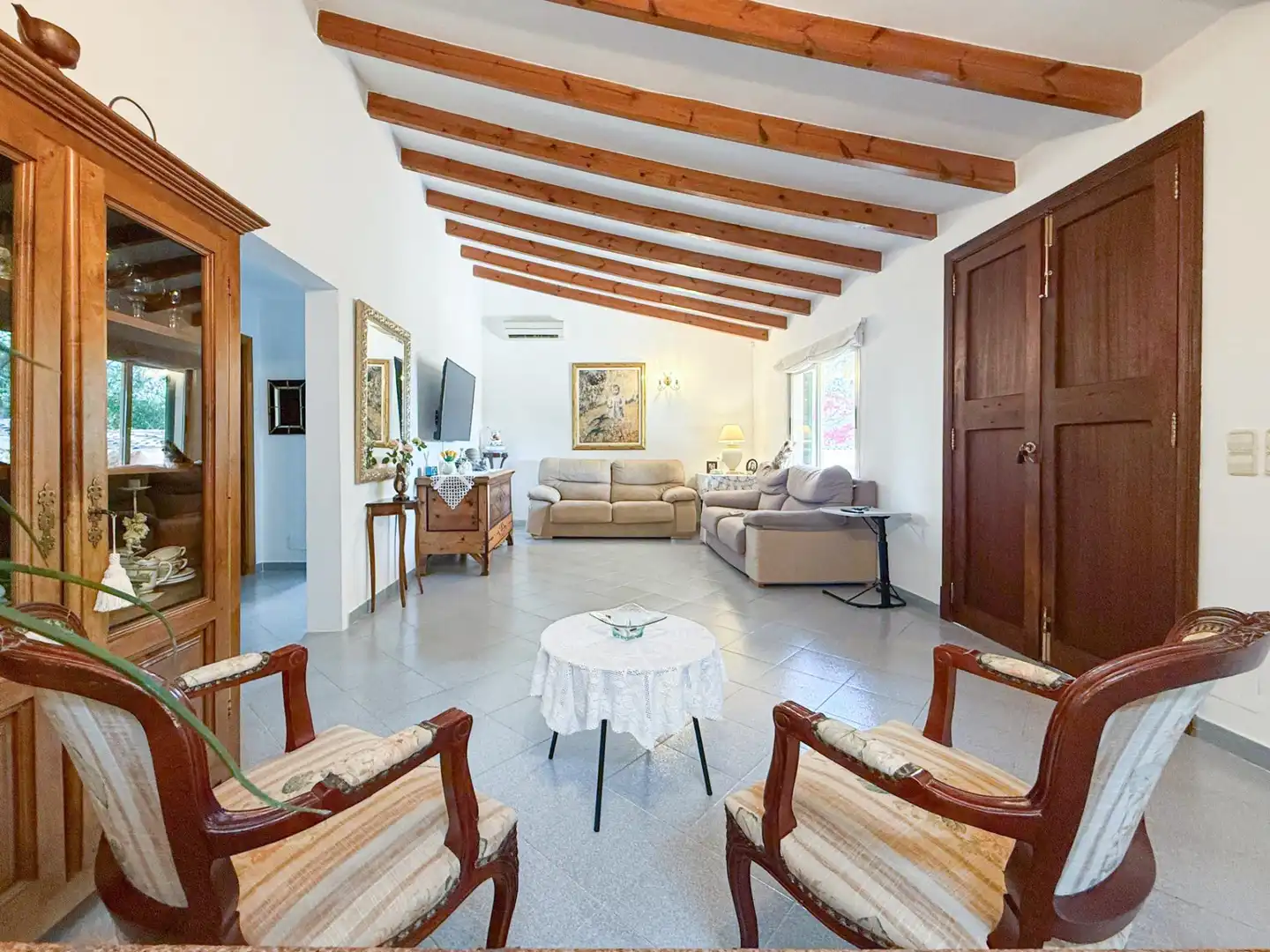 Sala de estar de Finca rústica en venta en Sencelles con Aire acondicionado, Jardín privado y Terraza
