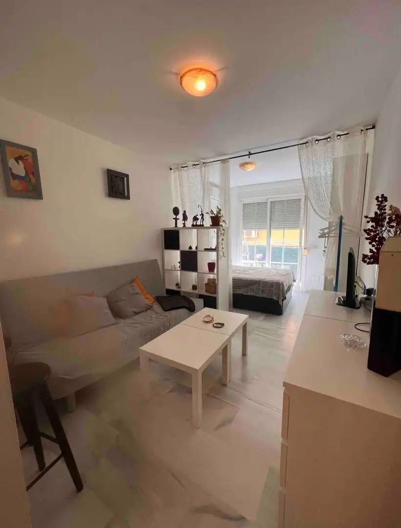 Schlafzimmer von Wohnungen zum Verkauf in Rincón de la Victoria mit Klimaanlage, Terrasse und Möbliert