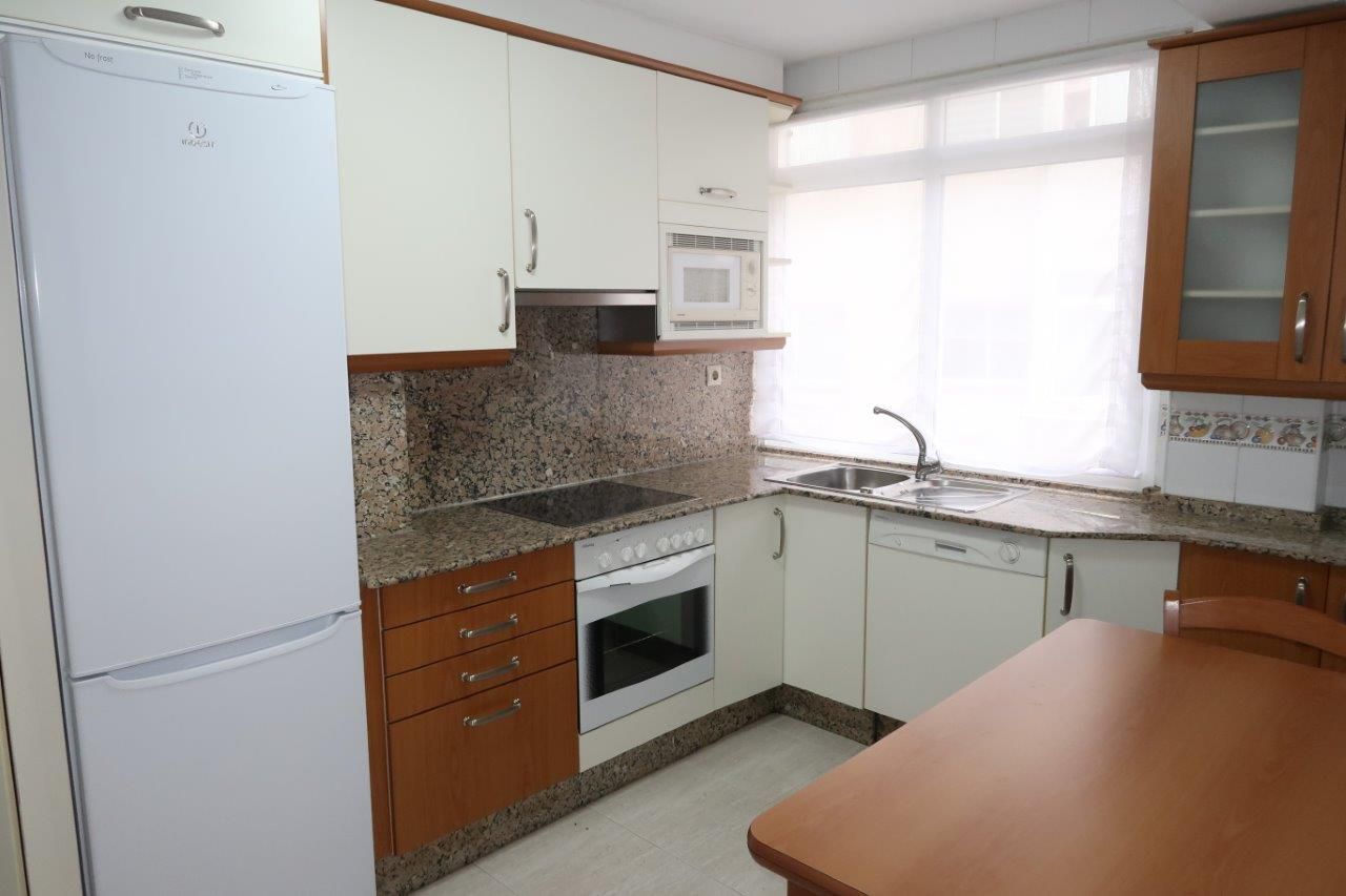 Kitchen of Flat to rent in A Coruña Capital   with Heating and Parquet flooring