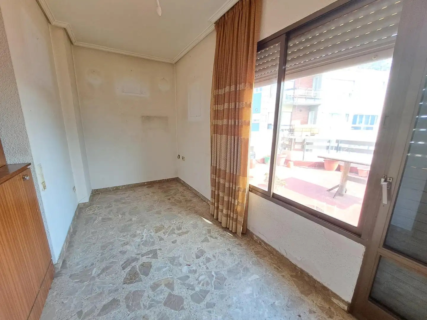 Habitación de Ático en venta en Carcaixent con Terraza, Trastero y Balcón