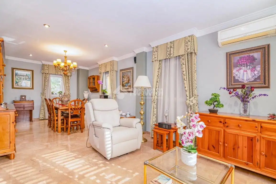 Living room of Houses for sale in Cenes de la Vega  with Terrace and Swimming Pool