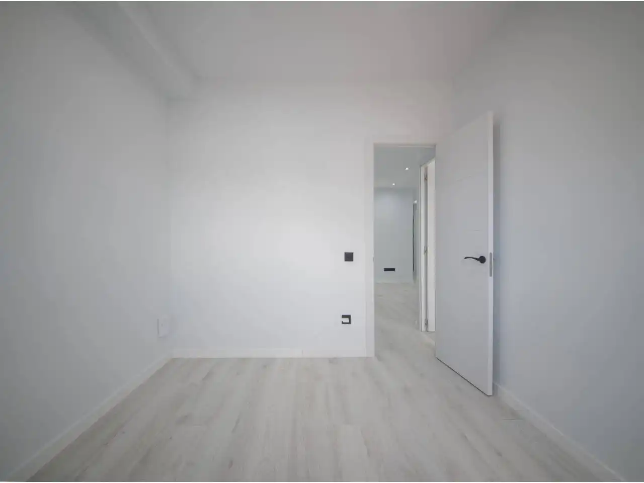 Piso en venta en Sant Joan Despí con Aire acondicionado, Calefacción y Parquet
