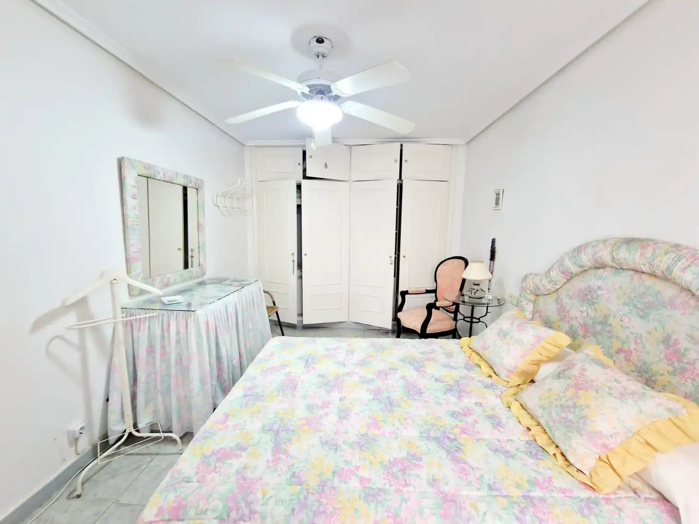 Habitación de Dúplex en venta en Casco Antiguo