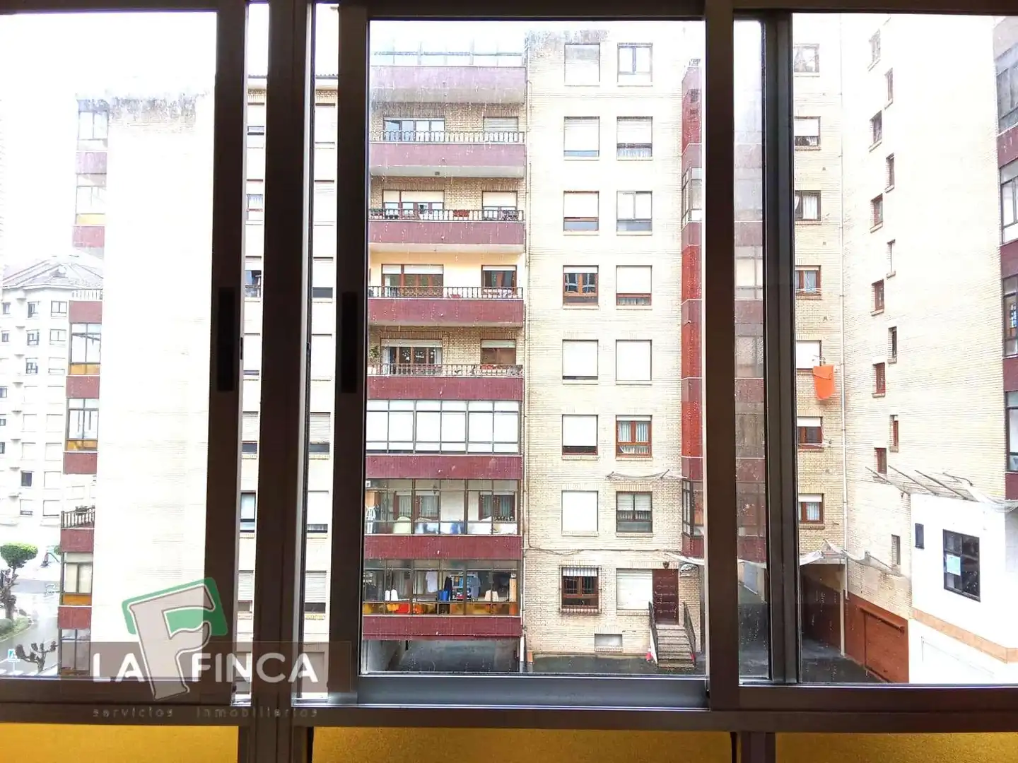 Vista exterior de Piso en venta en Castrillón con Calefacción y Terraza
