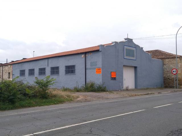 Nave industrial en Venta en Santo Domingo de la Calzada